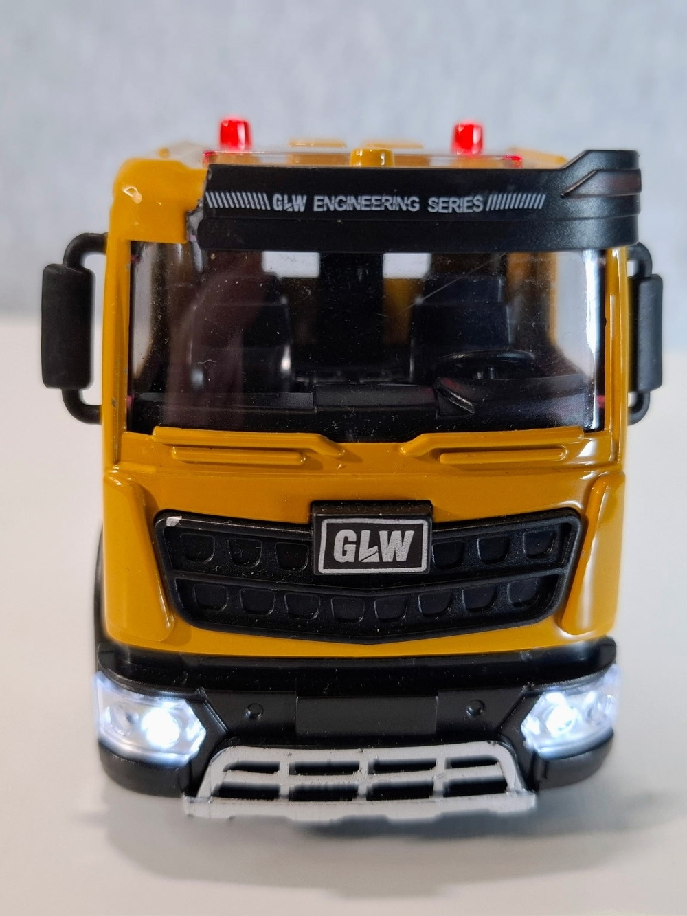 GLW  Yellow Toy Engineering Truck for Kids
